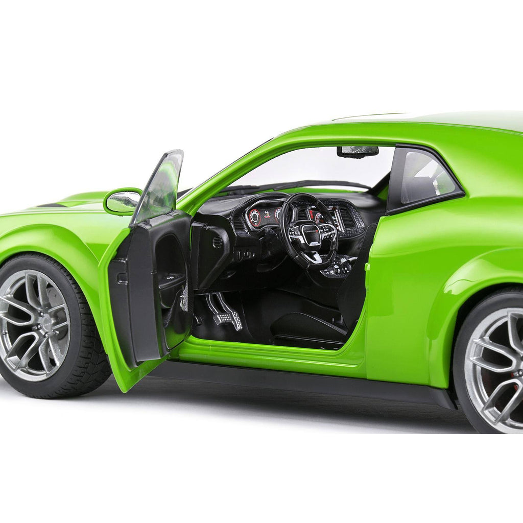 1/18 Dodge Challenger R/T Scat Pack Widebody 2020 N849224